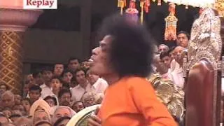 Sathya Sai Baba Materializing Lingodbhavam in 2003 (Mahashivaratri)