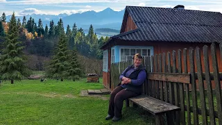 Difficult everyday women in the mountains far from civilization.