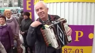 10.10.2016 г.Лирические песни с гармонью. А.Бандуркин-Ю. Коротеев из Липецка. Запись В.Ланских.