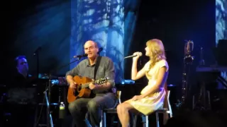 James Taylor - Fire and Rain (featuring Taylor Swift!) live at Tanglewood (July 2, 2012)