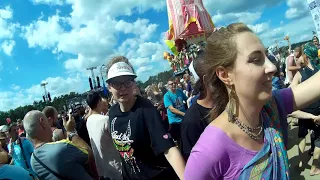 Govinda Prabhu Chants Hare Krishna on Polish Woodstock 2017 Ratha-yatra 4