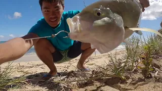 Giant Oio eats Oama?!  | Papio Fishing | Hawaii Fishing