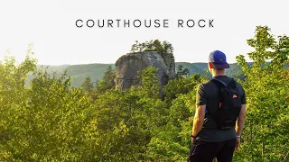 Hiking Courthouse Rock Trail in Red River Gorge, Kentucky - 4K