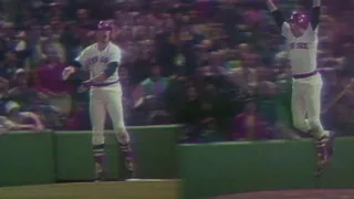 Must C Classic: Fisk waives walk-off home run fair to win Game 6 of 1975 World Series