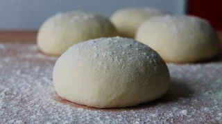 Italian Pizza Dough (Recipe) || [ENG SUBS]