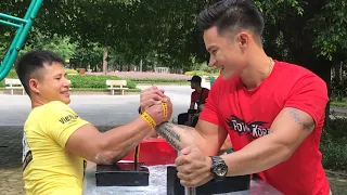 Anh Tùng Lò Mổ vs Dương Đức | Kingmove No1