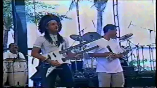 Chiclete com Banana no Programa Livre - Salvador - 1999