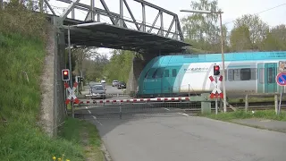 Spoorwegovergang Bad Bentheim (D) // Railroad crossing // Bahnübergang