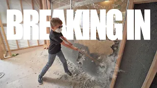 Breaking into our house. DIY room addition (part 4) - Vlog #225