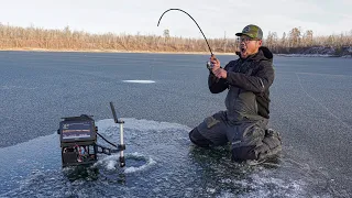 FIRST ICE Fishing for Perch and Walleyes with GARMIN LIVESCOPE!