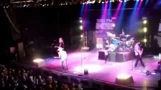Hell Of A Night - Dustin Lynch LIVE @ The Myth! (FULL SONG)