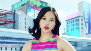 TWICE “Signal” Only When Mina Has A Line