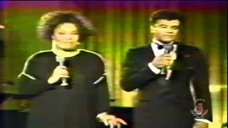 Johnny Mathis & Roberta Flack - A Fine Romance