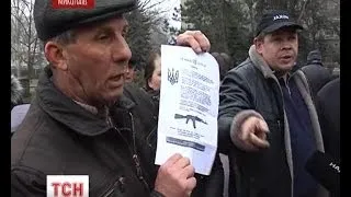 У Миколаєві лякають людей "Правим сектором"