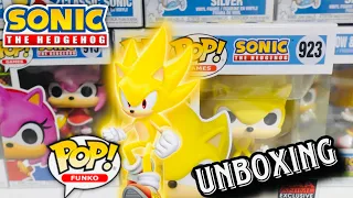 NEW SUPER SONIC funko pop (Anime exclusive) UNBOXING/REVIEW