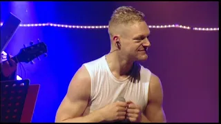 Erasure - Everybody's Got To Learn Sometime (The EIS Christmas Concert 2002) [HD]