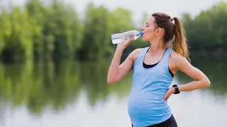 Tips on how pregnant women can stay safe in this heat