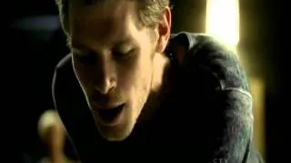 The Vampire Diaries - 3x03 - Stefan and Elena's break up; Damon distracts Klaus
