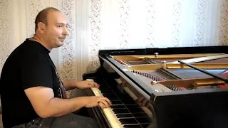 Queen - Don't Stop Me Now - piano cover by Dionis Kharlampidi