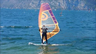 Windsurf, Garda Lake: Light wind games