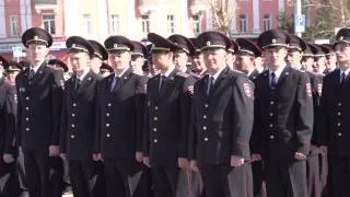 В Барнауле прошел строевой смотр сотрудников полиции