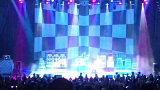 Cheap Trick - Lookout live @ Pacific Amphitheatre 8-11-21