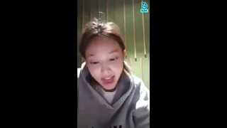 Twice Nayeon VLive - 200508