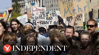 Live: Thousands of Fridays for Future activists join Global Climate Strike in Berlin