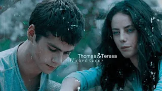 Thomas and Teresa | Naked