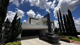 LUXUOSO SOBRADO( CASA DUPLEX) NO CONDOMINO DO LAGO EM GOIÂNIA- RICARDO MARTINS BROKER