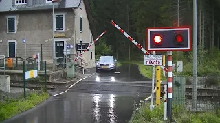 Spoorwegovergang Wiltz (L) // Railroad crossing // Passage à niveau