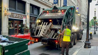 WM Garbage Truck VS Downtown Boston Trash