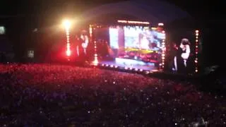 ''Love the way you lie'' EMINEM live at Wembley Stadium, London - 12/07/2014