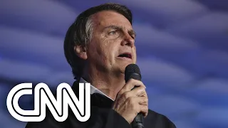 YouTube remove live semanal de Jair Bolsonaro do canal do filho Carlos | EXPRESSO CNN