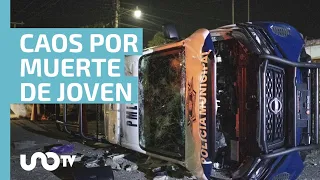 Veracruz: queman patrulla y dan paliza a policías por dispararle a joven