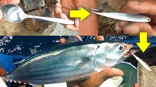 How to Catch Fish using Spoon | Make a Lure from Spoon | DIY Stainless Lure: Skipjack Tuna, Trevally
