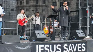 Trafalgar Square Mass Gospel Campaign - Praise Report
