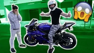 MY FIRST TIME RIDING A STREET BIKE... (BAD IDEA)