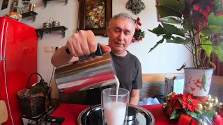 Обзор капучинатора для молока и приготовления кофе капучино