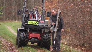 Anbaugeräte für Kleintraktoren und Hoflader | GreenTec Multiträger HXF 2302 (DE)