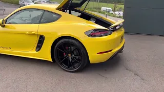 2020 Porsche 718 Cayman