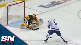 Mitch Marner Dances in Alone to Extend His Point Streak to 16 Games