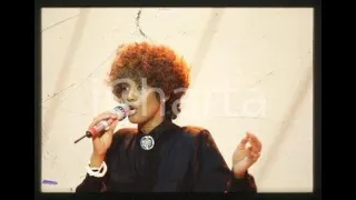 RARE!! Sanremo Rehearsal ! Whitney Houston 'All At Once' Live Snippet + Interview Italy 1987