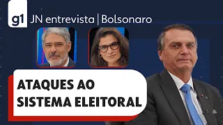 Bolsonaro responde a pergunta sobre ataques ao sistema eleitoral e sobre golpe em entrevista ao JN