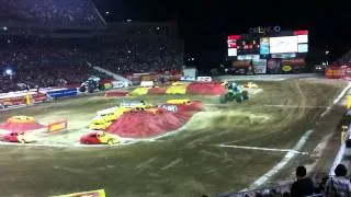 Grave Digger vs Son