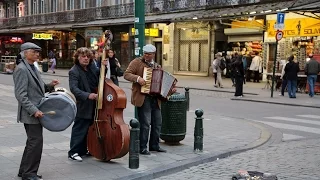 Уличным музыкантам официально  разрешат выступать в метро