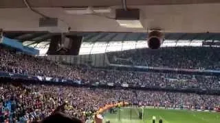 Manchester City fans singing Wonderwall after winning the league