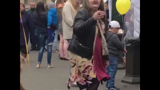 Баба Яга жжёт на фестивале мороженого!!!🤣😂💃🏽