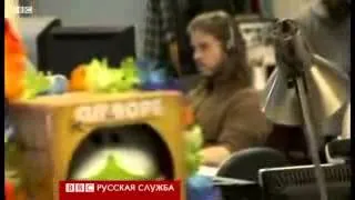 Пенсионер геймер 40 лет с консолью