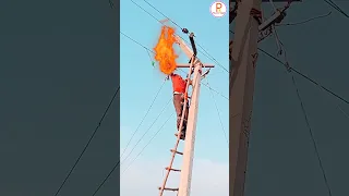 Electricity lineman #shorts #electricity #youtube #viral 😂